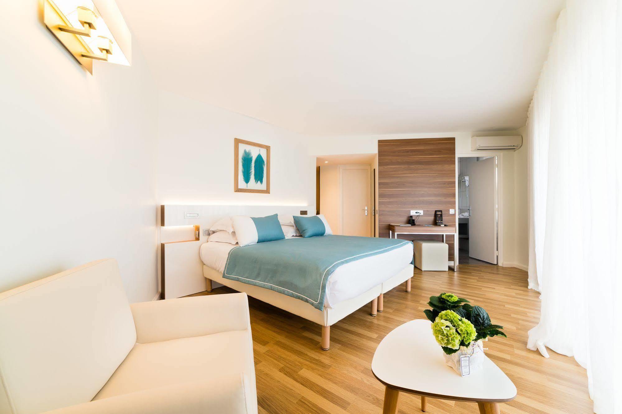 Hélios Hotel Juan-les-Pins