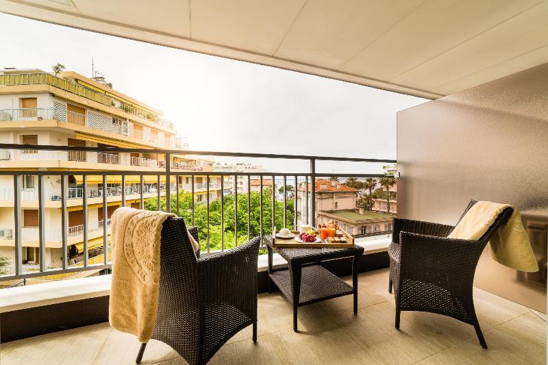 Hélios 4* Juan-les-Pins